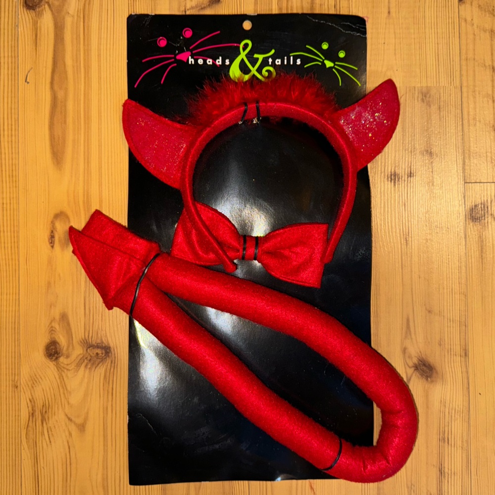 Heads & Tails Devil costume accessories headband-bow tie-tail  NWT Halloween 😈